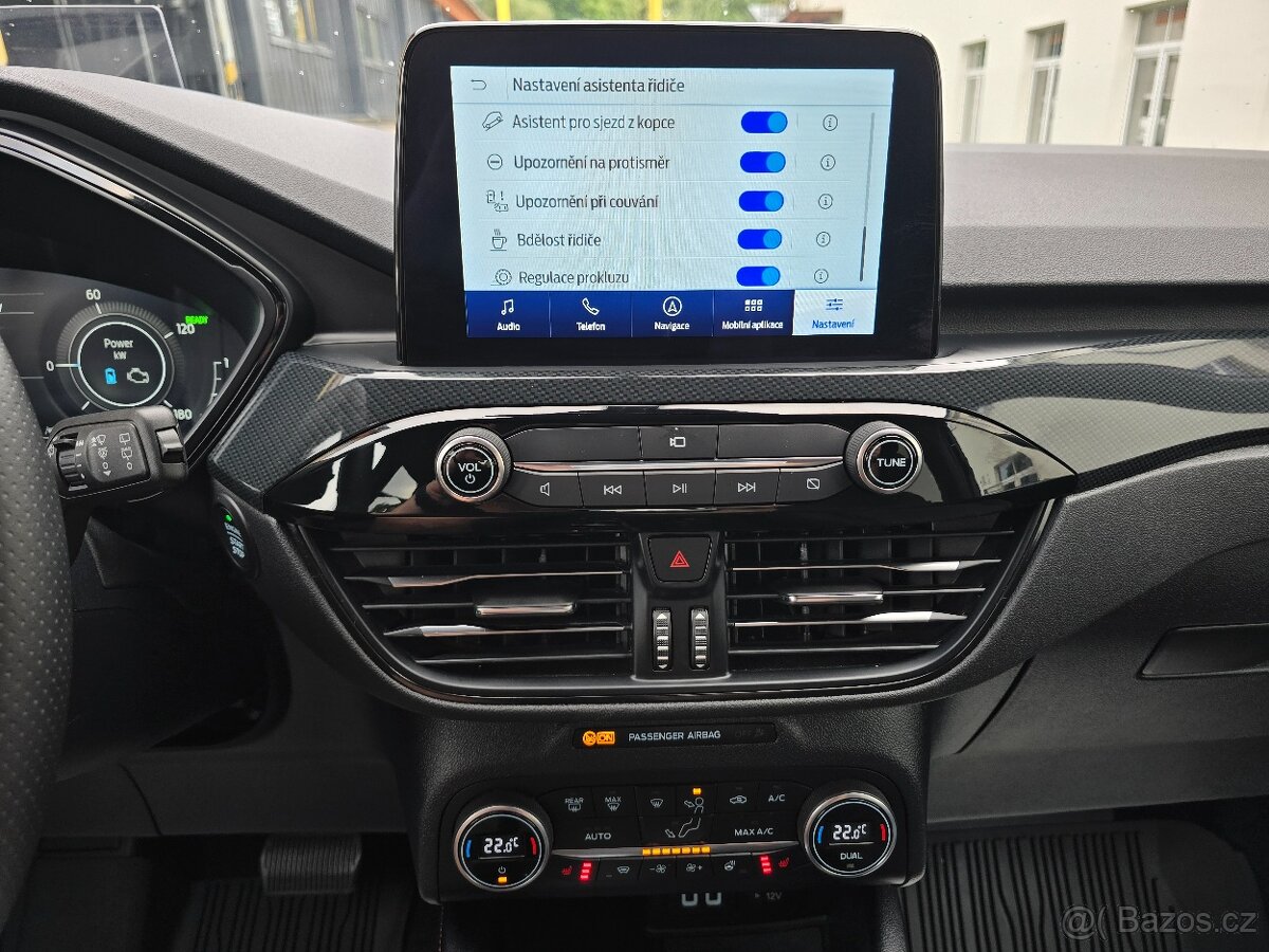 Ford KUGA 2,5 140kW 4x4 AWD ST-LINE 2021 ČR FullLED NAVI DPH - 16