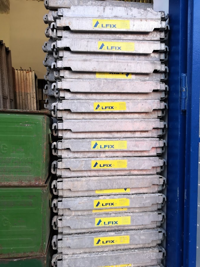 Prodám lešení Layher blitz 73, pole 2,57m (Alfix) - 16