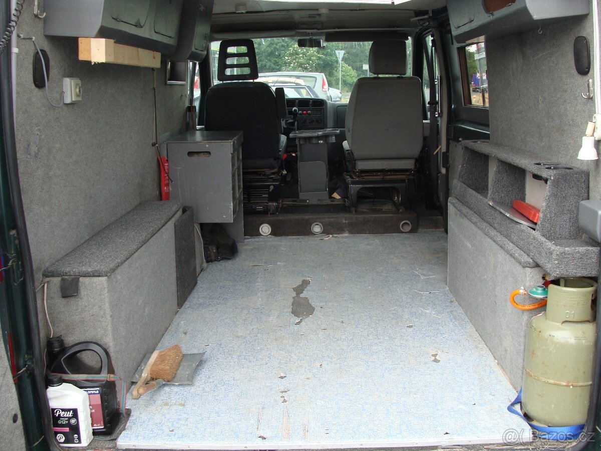 Ostatní, Citroen Jumper 2.5 TDi - 16