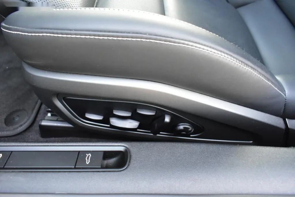 Porsche 911, 4S,Chrono,Bose,Nový model - 16