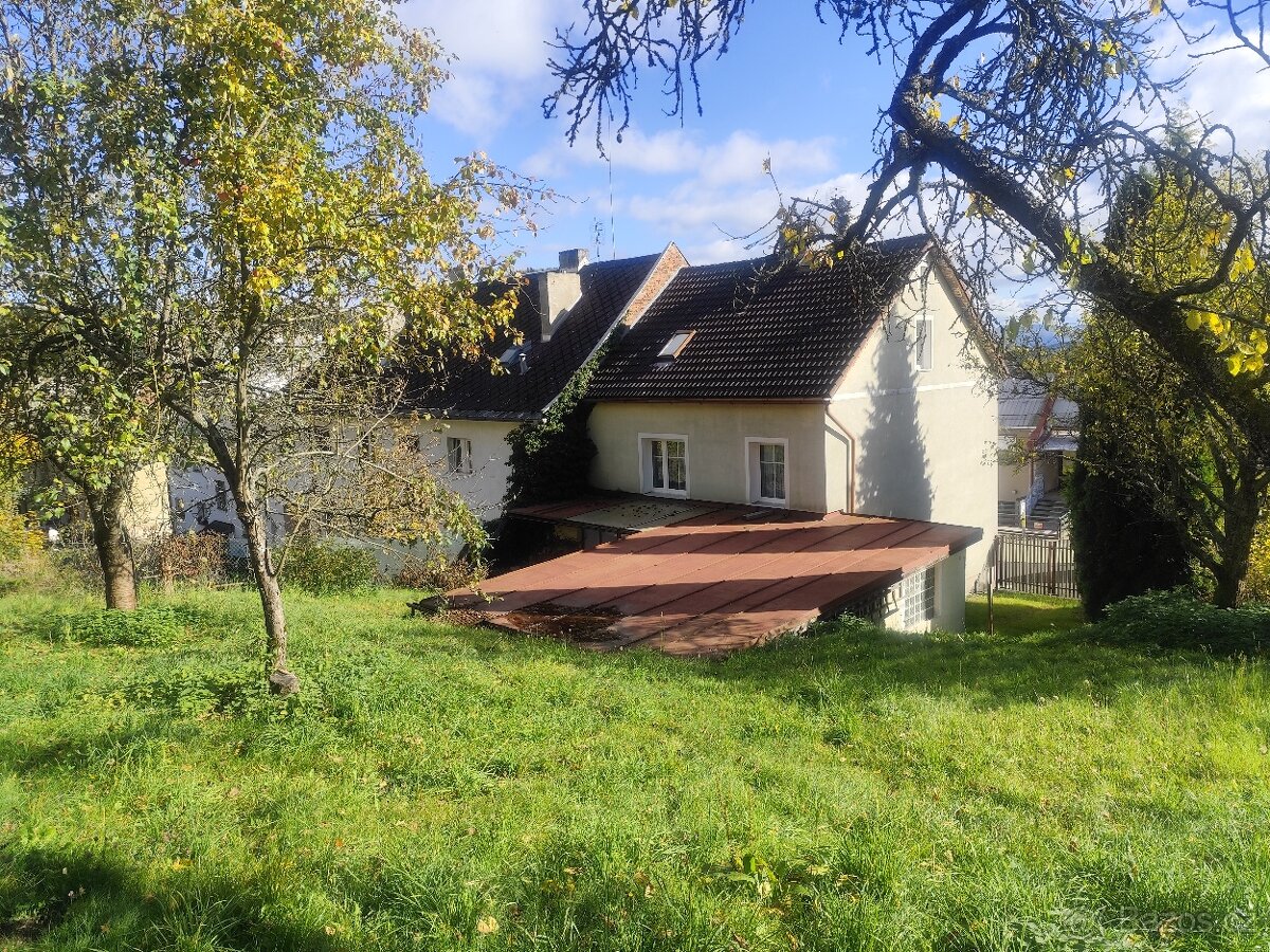 Prodej domu 6+1 • 218 m² - 16