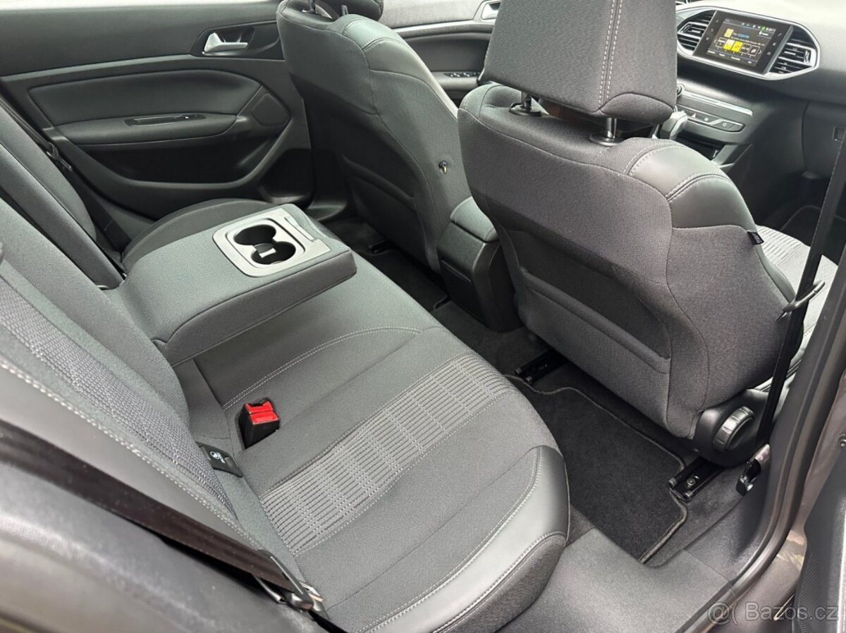 Prodáváme Peugeot 308 1.2T 96kw - 16