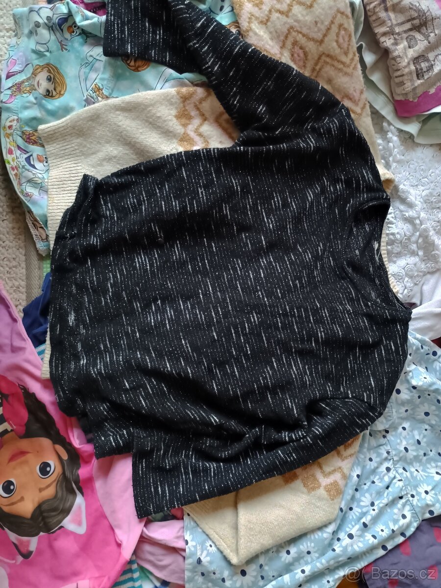 Dívčí oblečení vel. 104 - 16