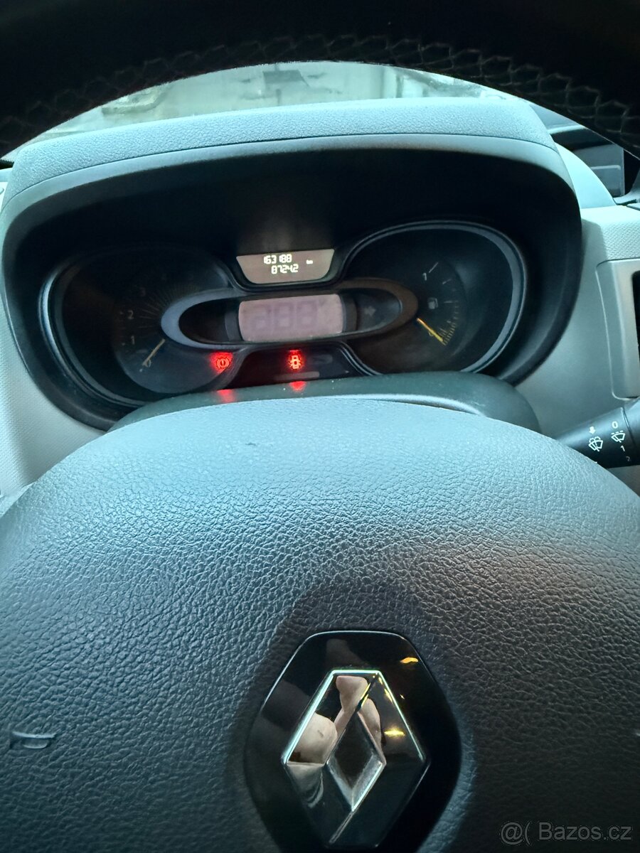 Renault Trafic 1.6 92kw,2016, 163000km, 9 místné - 16