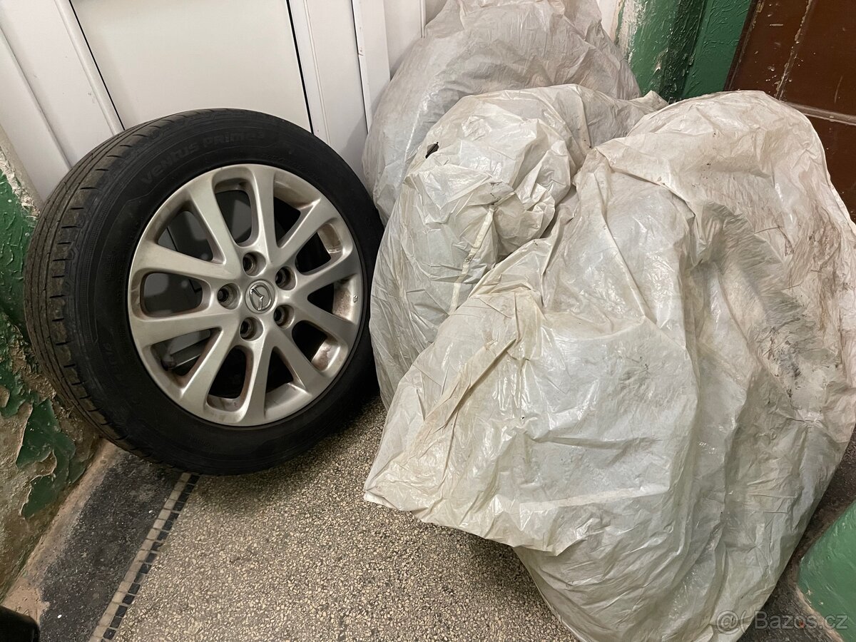 Mazda 3 | 2008 | 149tkm | Sport | Vyhřívaná sedadla | ALU - 16