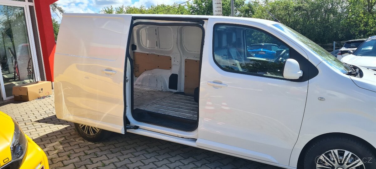 Citroën Jumpy 1,6 HDI 70kW, klima,tažné, CZ - 16