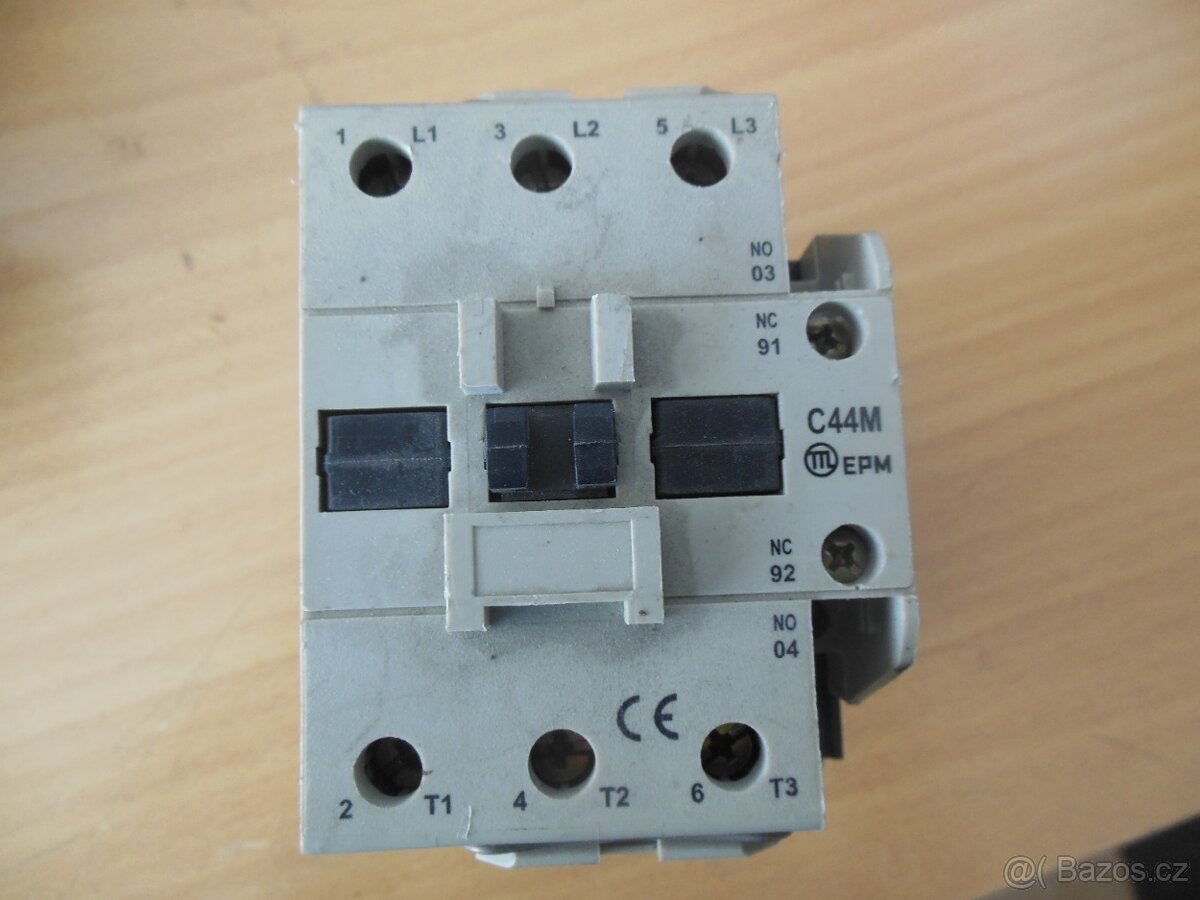 Motorová ochrana , stykače - 16