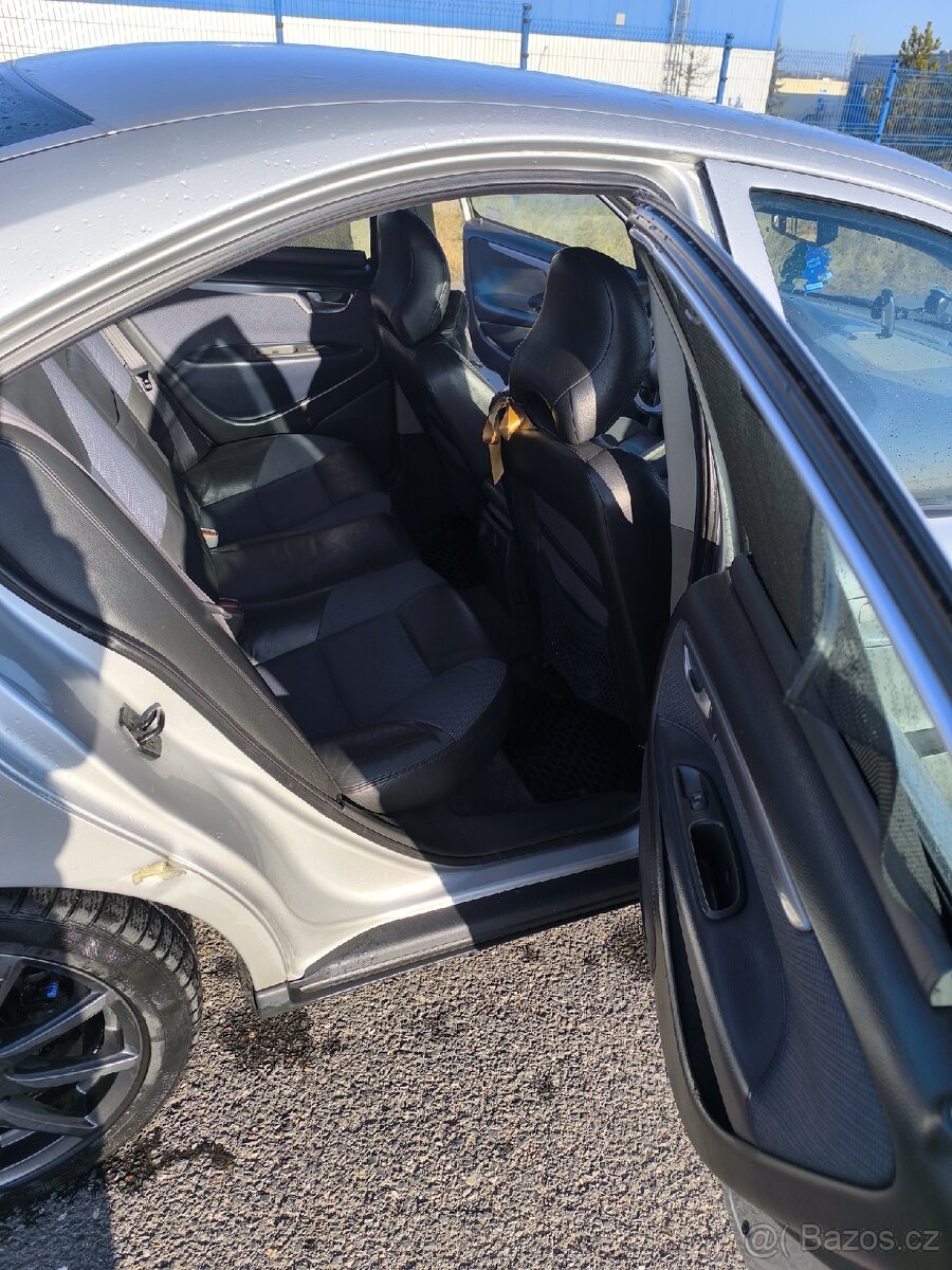 Volvo s60 2.4d 96kw 2003 - 16