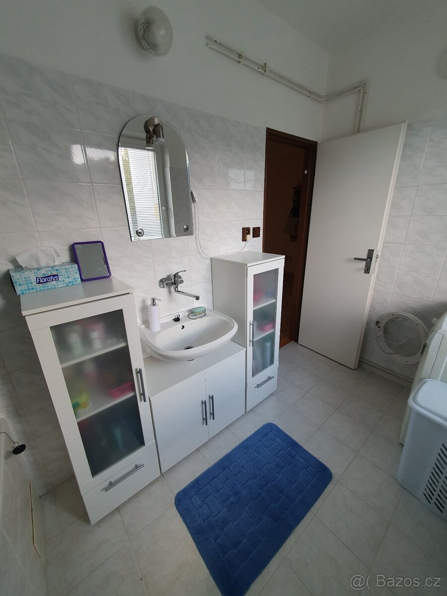 Bytu 4+1, 110m2, Mikulovice 790 84 - 16