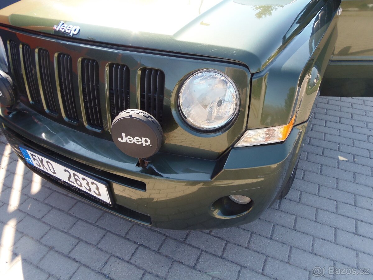 Jeep Patriot 2.4i LPG automat tažné - 16