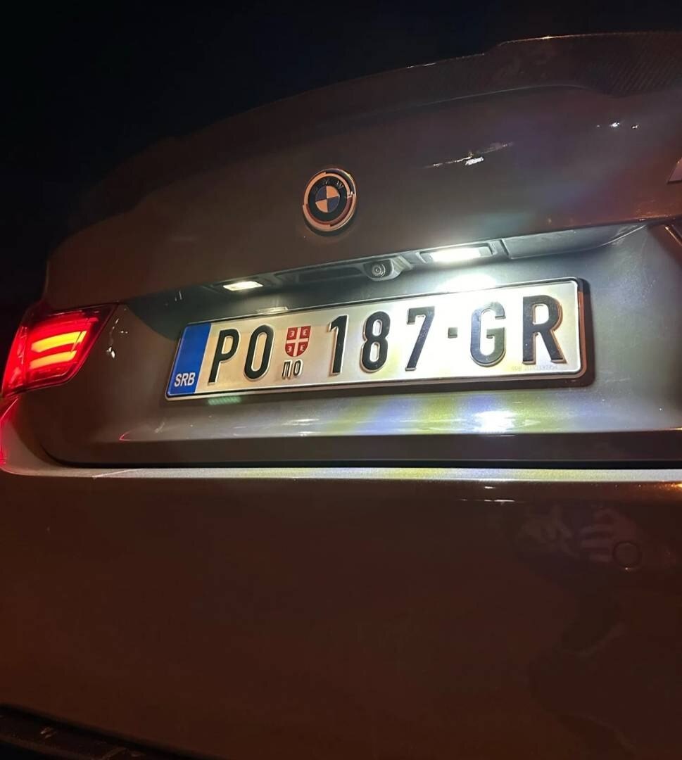 LED osvetleni ŠPZ značky BMW - 16