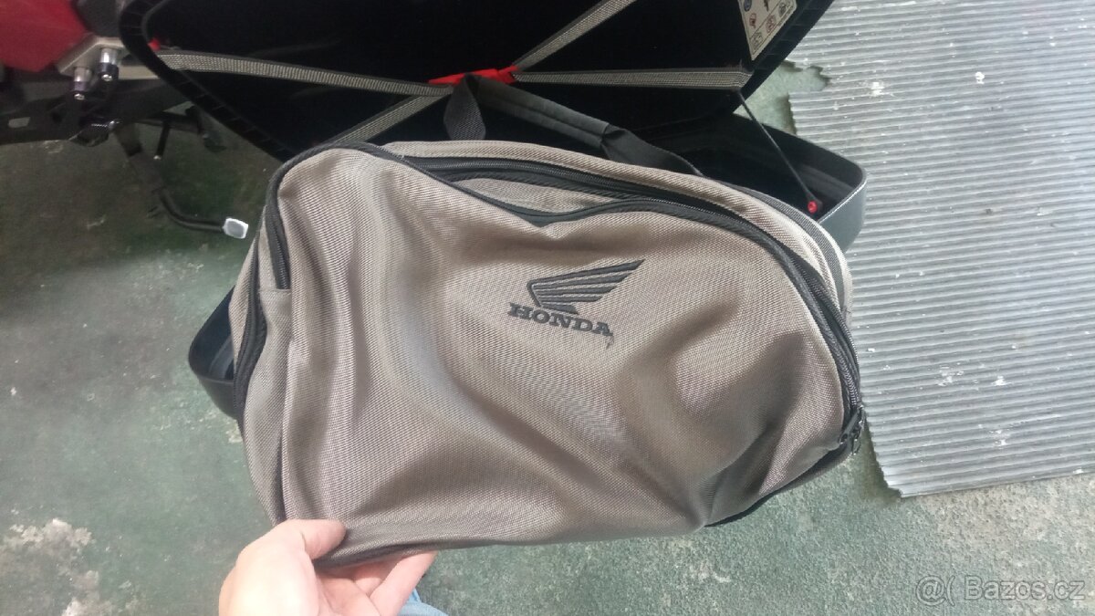 Honda integra nc750d - 16