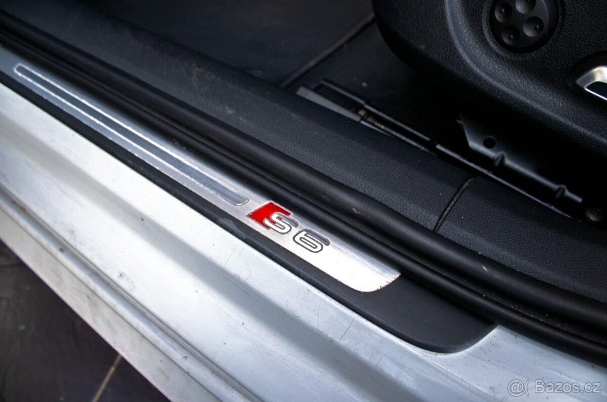 Audi S6 Quattro 331kW A/T 7 - 16