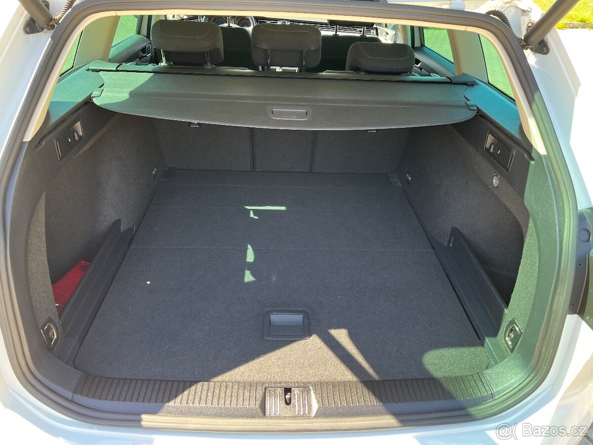 VW Passat b8 1.8 TSi Comfortline 1.Majitel - 16