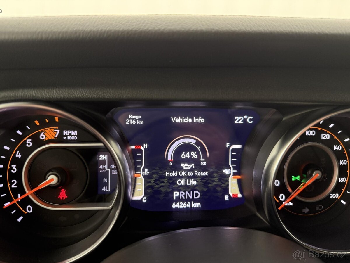 Jeep Wrangler, 200KW AT CZ DPH Overland - 16