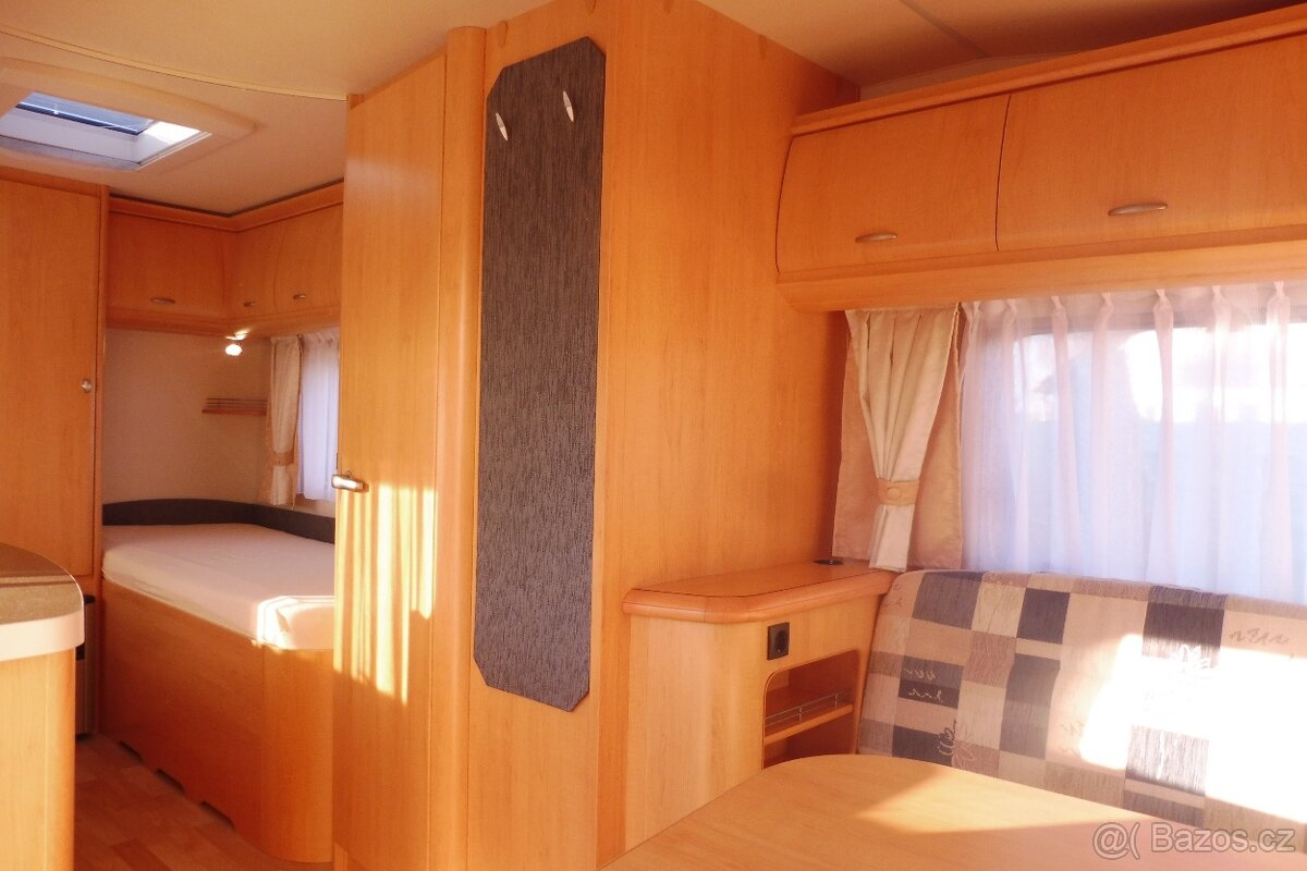 Hobby De Luxe 460 R.V. 2009 - 16