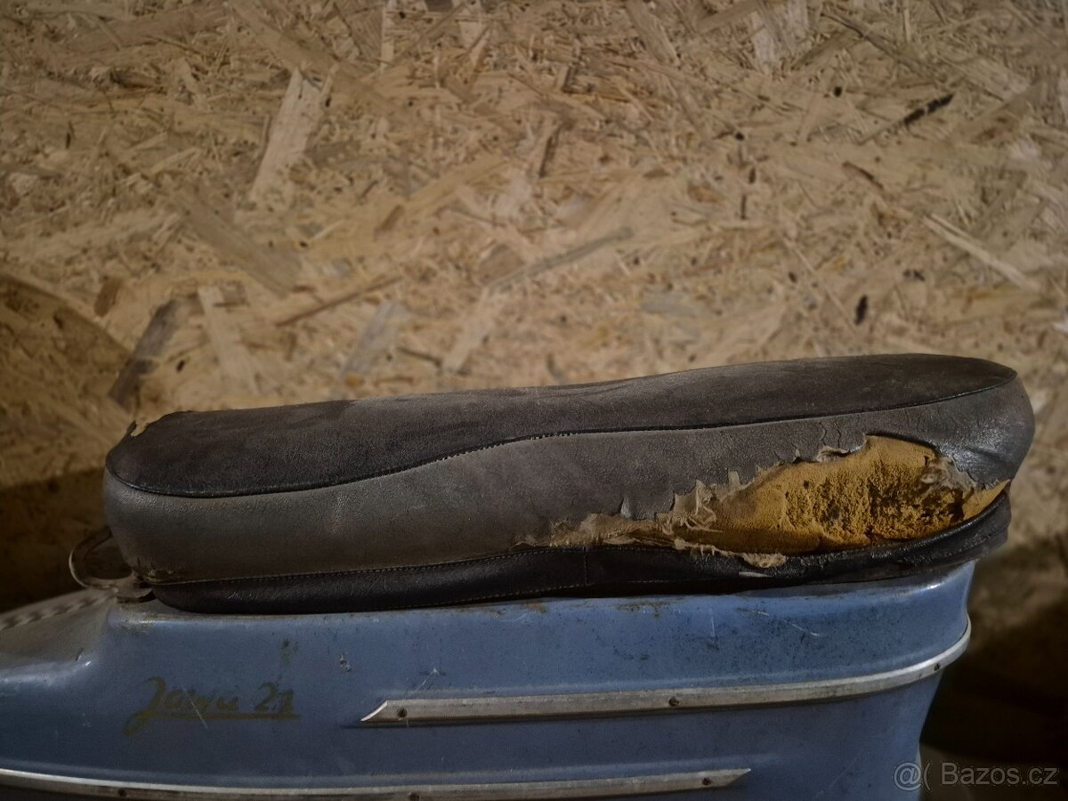 Prodám díly Jawa čz - 16