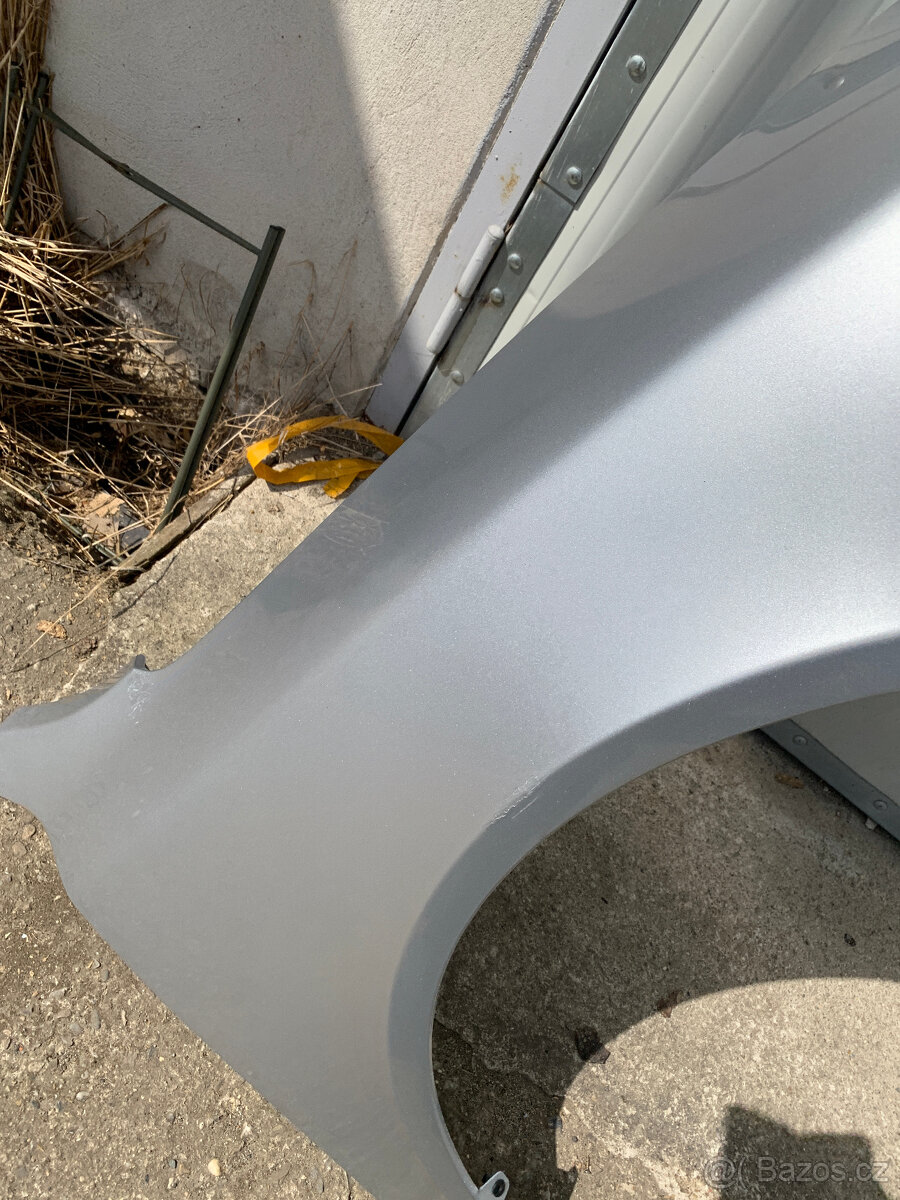 predni blatnik skoda octavia II 2 pravy stribrny - 16