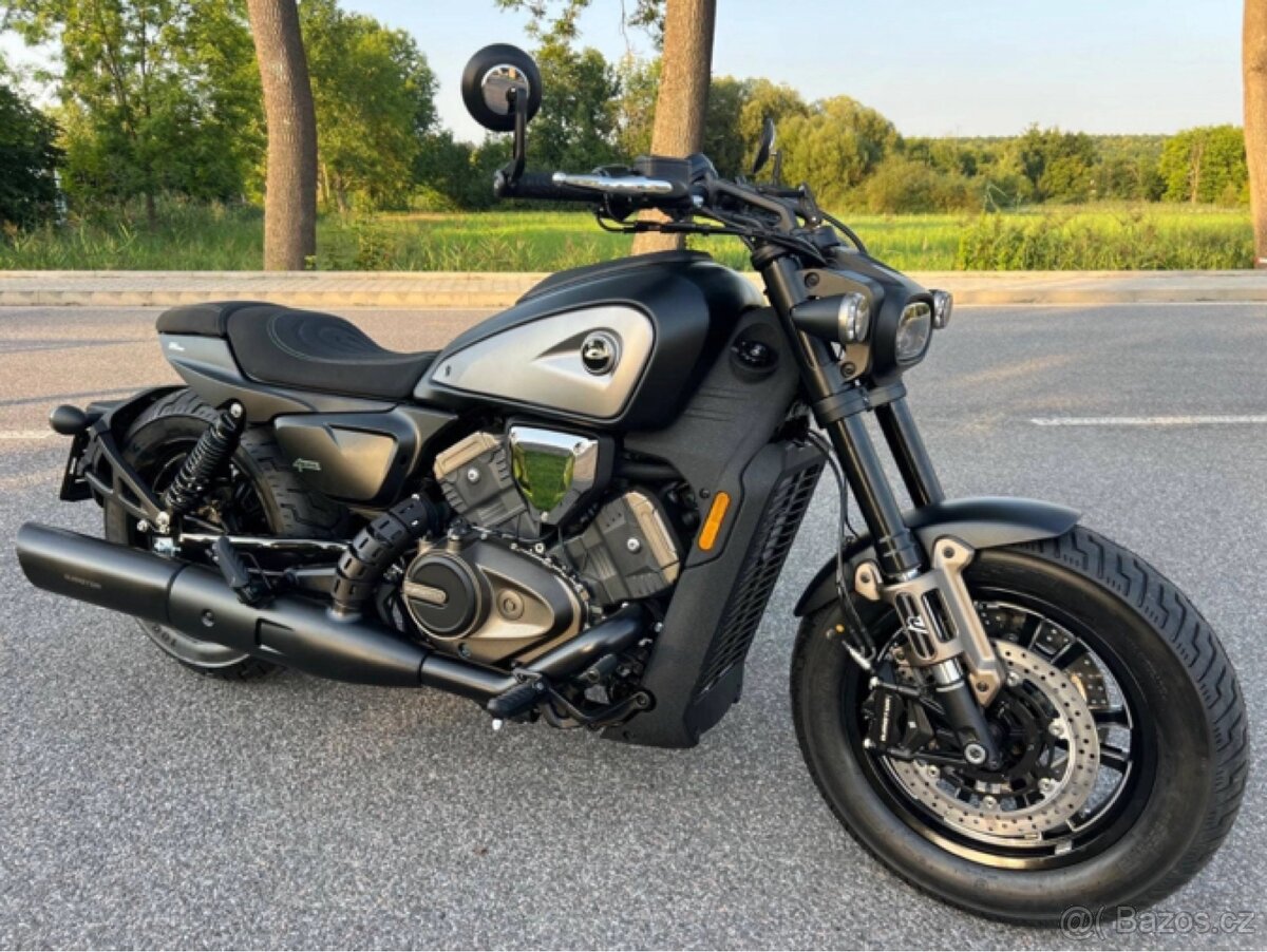 Prodám QJ MOTOR SRV 600 V - 16