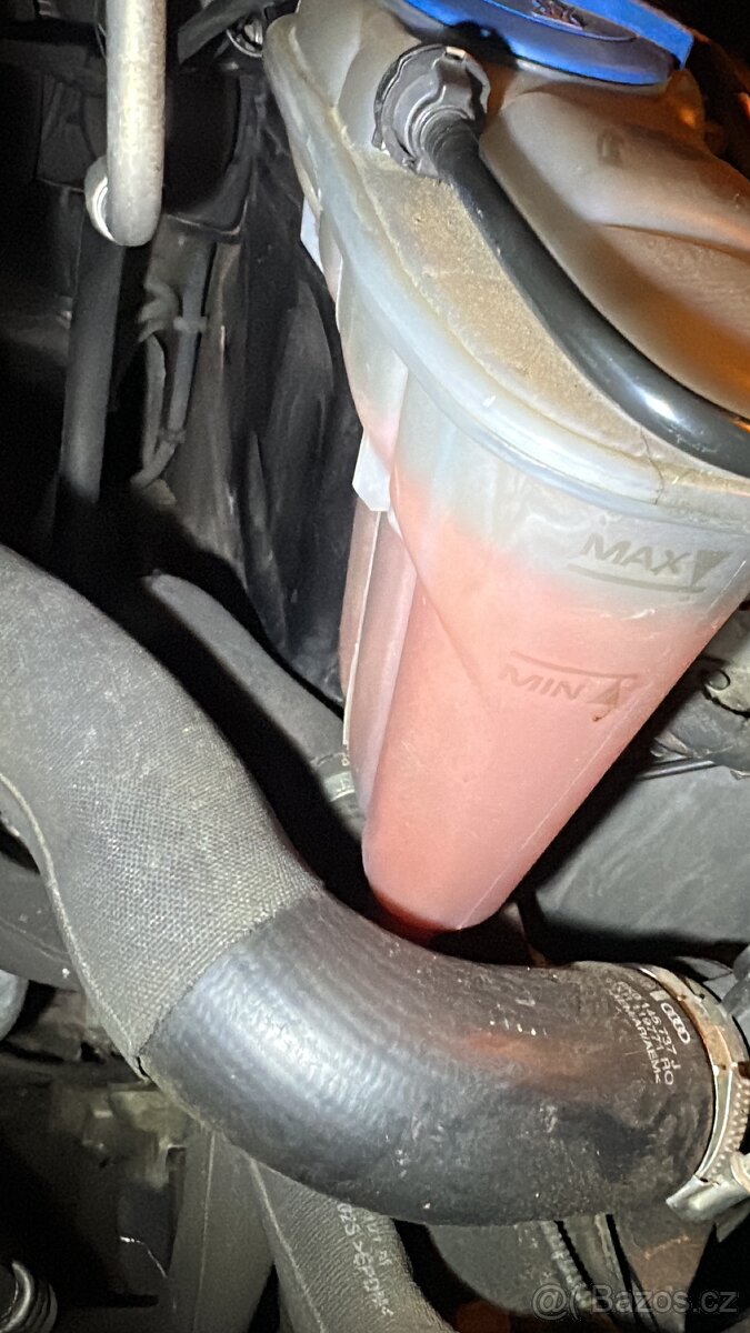 Nepojízdná A4 B8K5 2.0 TFSI (2012) 3x S-line - 16