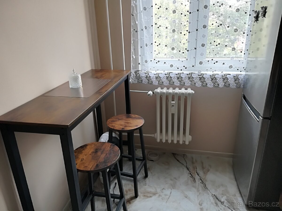 Prodej bytů 2 + 1 - 16