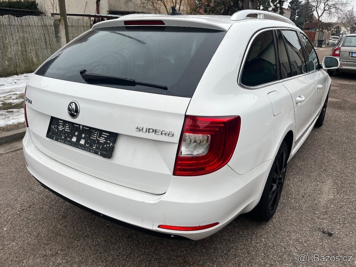 Škoda Superb 2 facelift 2014 125kW DSG Elegance - 16