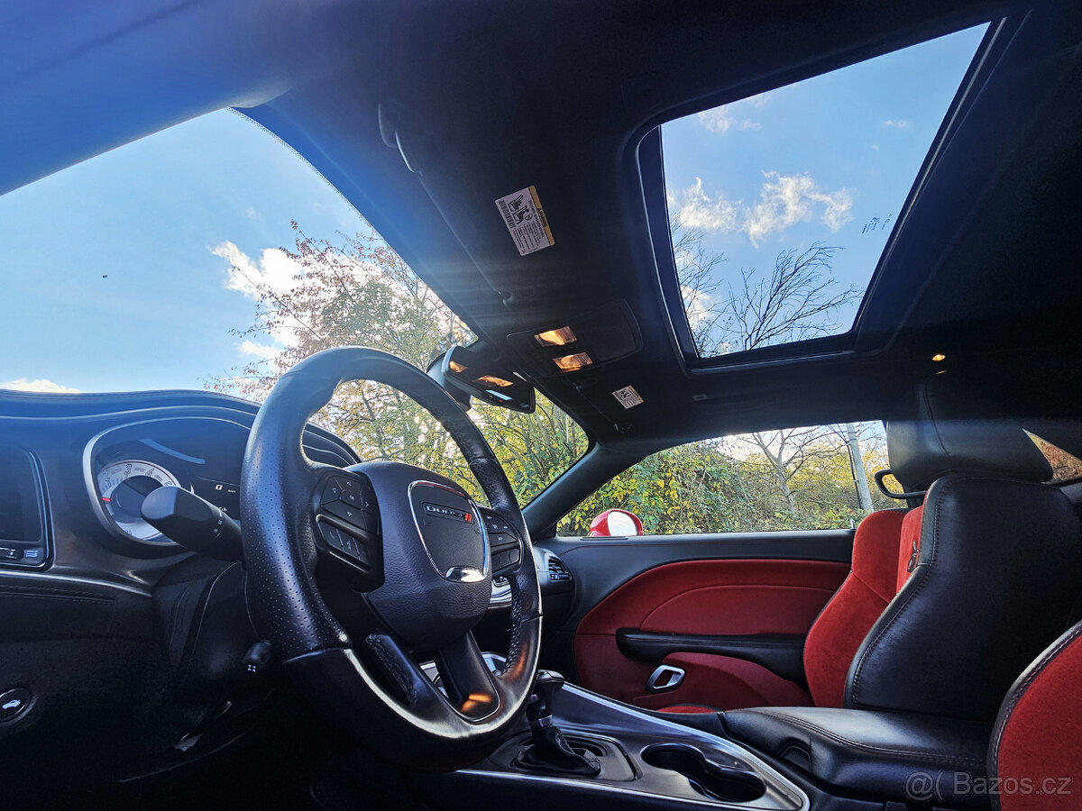 Dodge Challenger 6.4 Hemi R/T Scatpack Shaker 2021 - 16