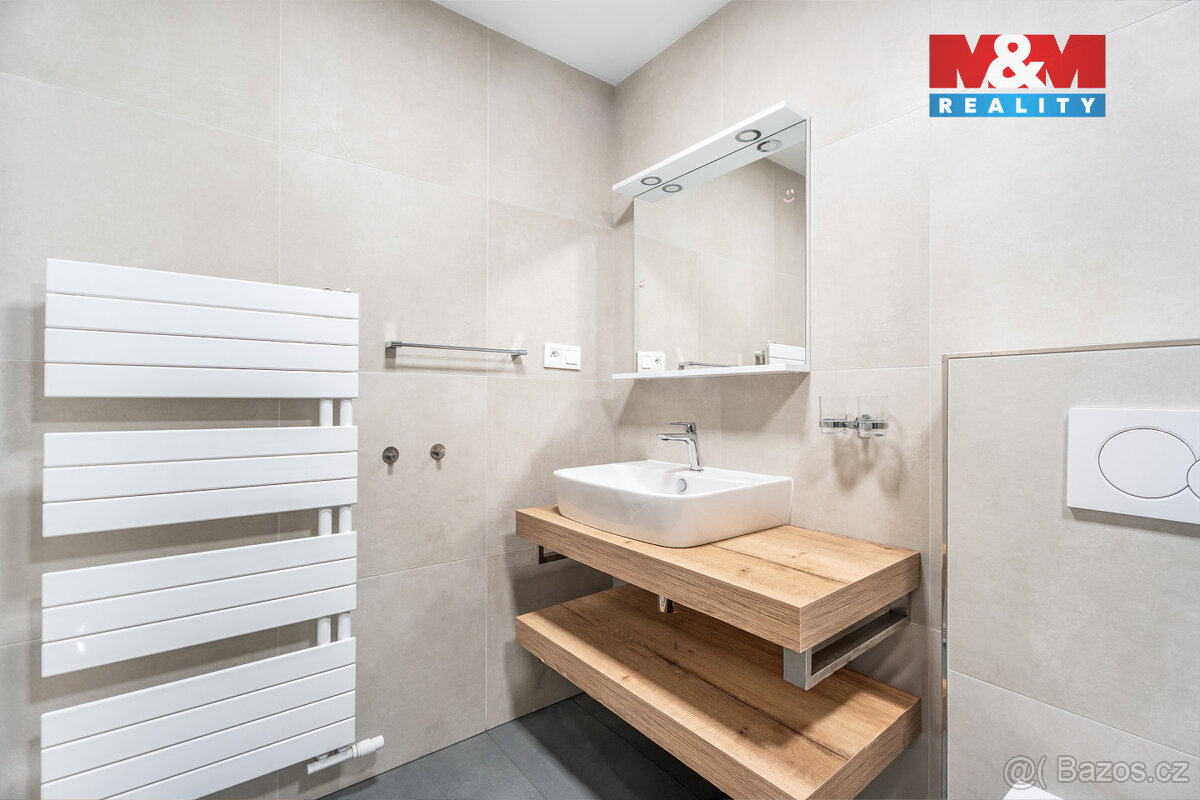 Prodej bytu 4+1, 94 m², Děčín, ul. Nerudova - 16