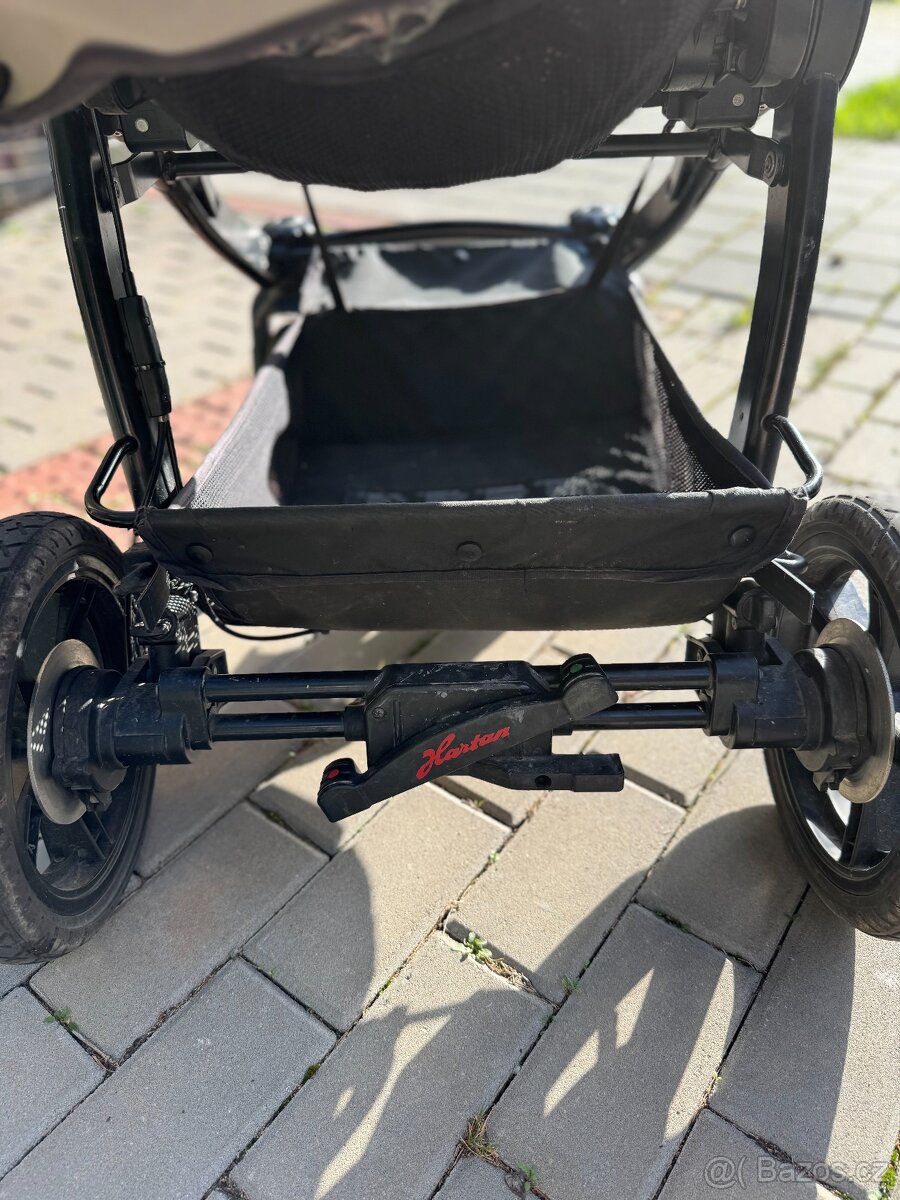 Kočárek HARTAN - 16