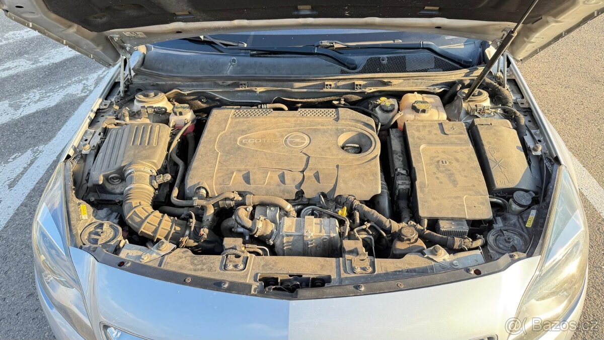 Opel Insignia 2.0 CDTi Sports Tourer BiTurbo 4x4 AUTOMAT - 16