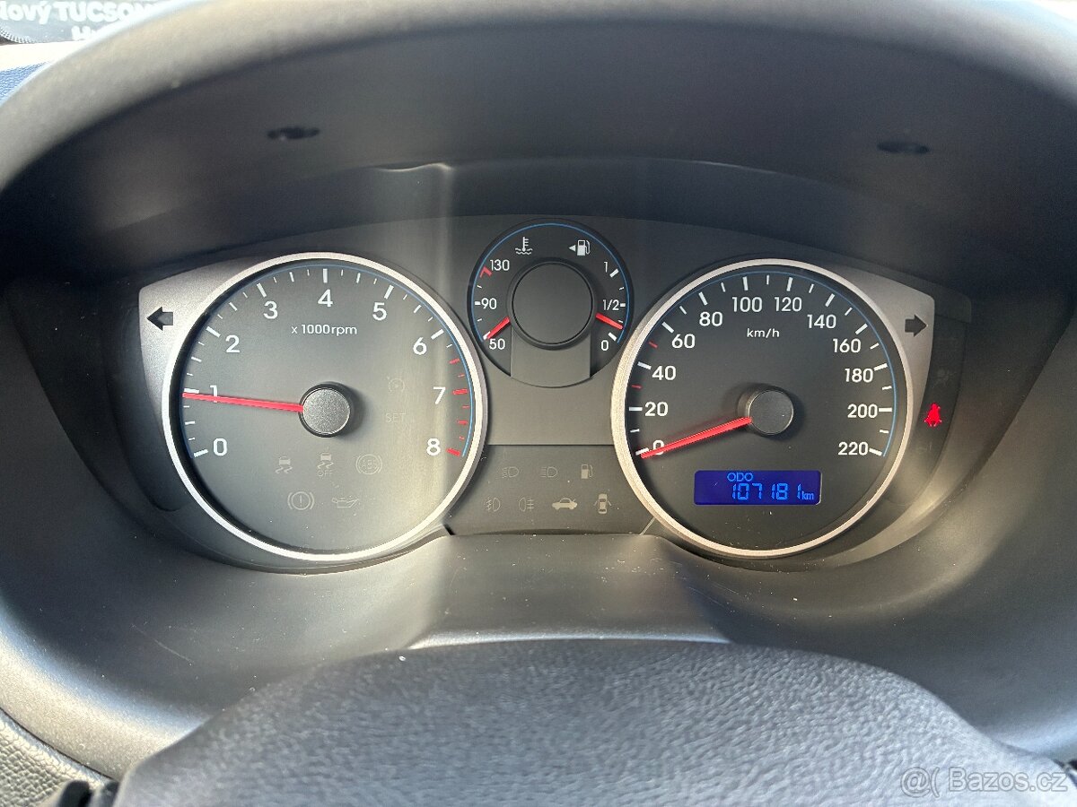 Hyundai i20 1.2i 63kW KLIMA ČR PLATNÁ STK - 16