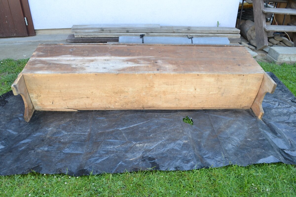 " PRODÁNO "Historická dřevěná truhlice s kováním č.1. - 16