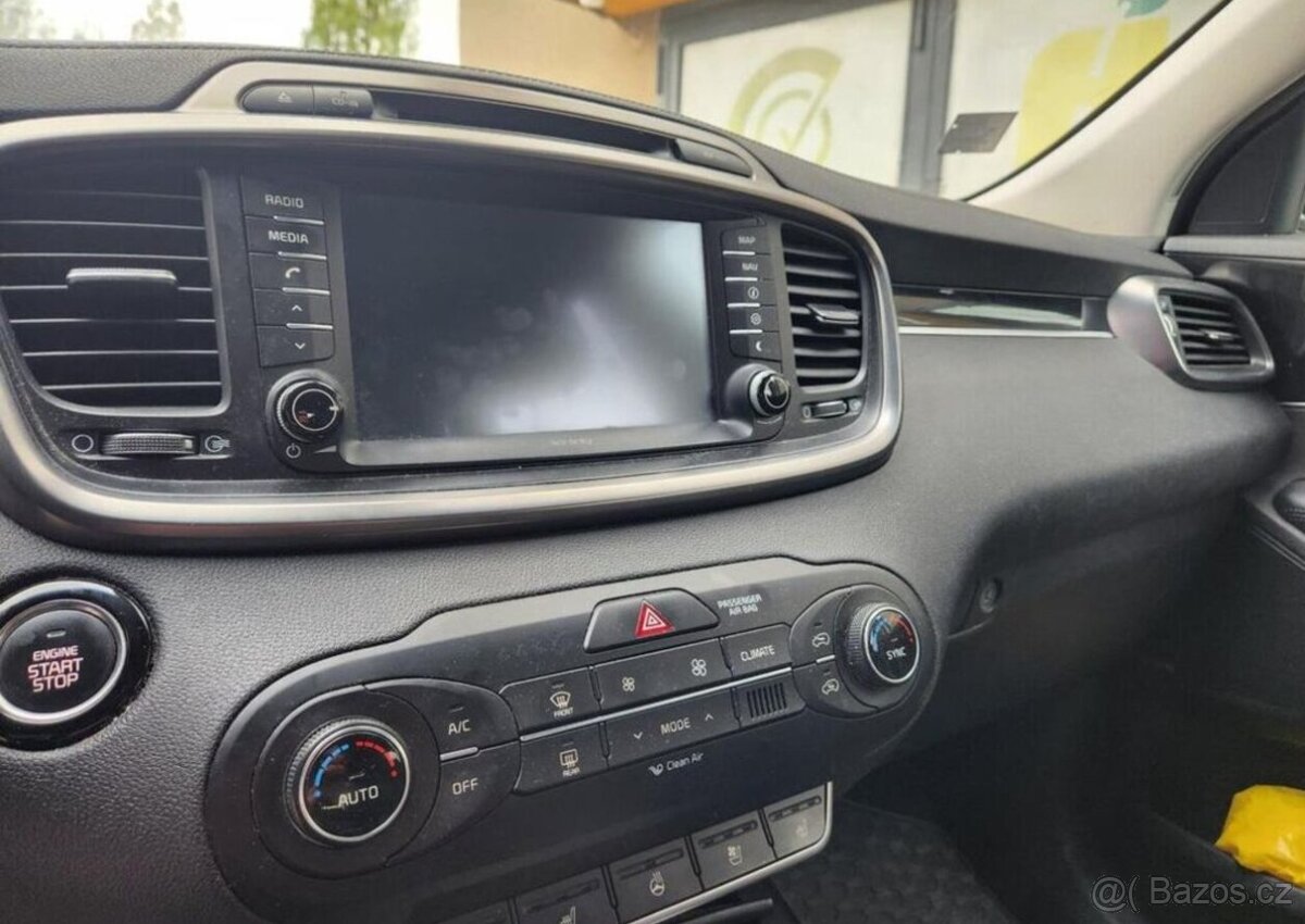 Kia Sorento 2.2-PREMIUM-ZN-SERVIS-AUTOMAT - 16