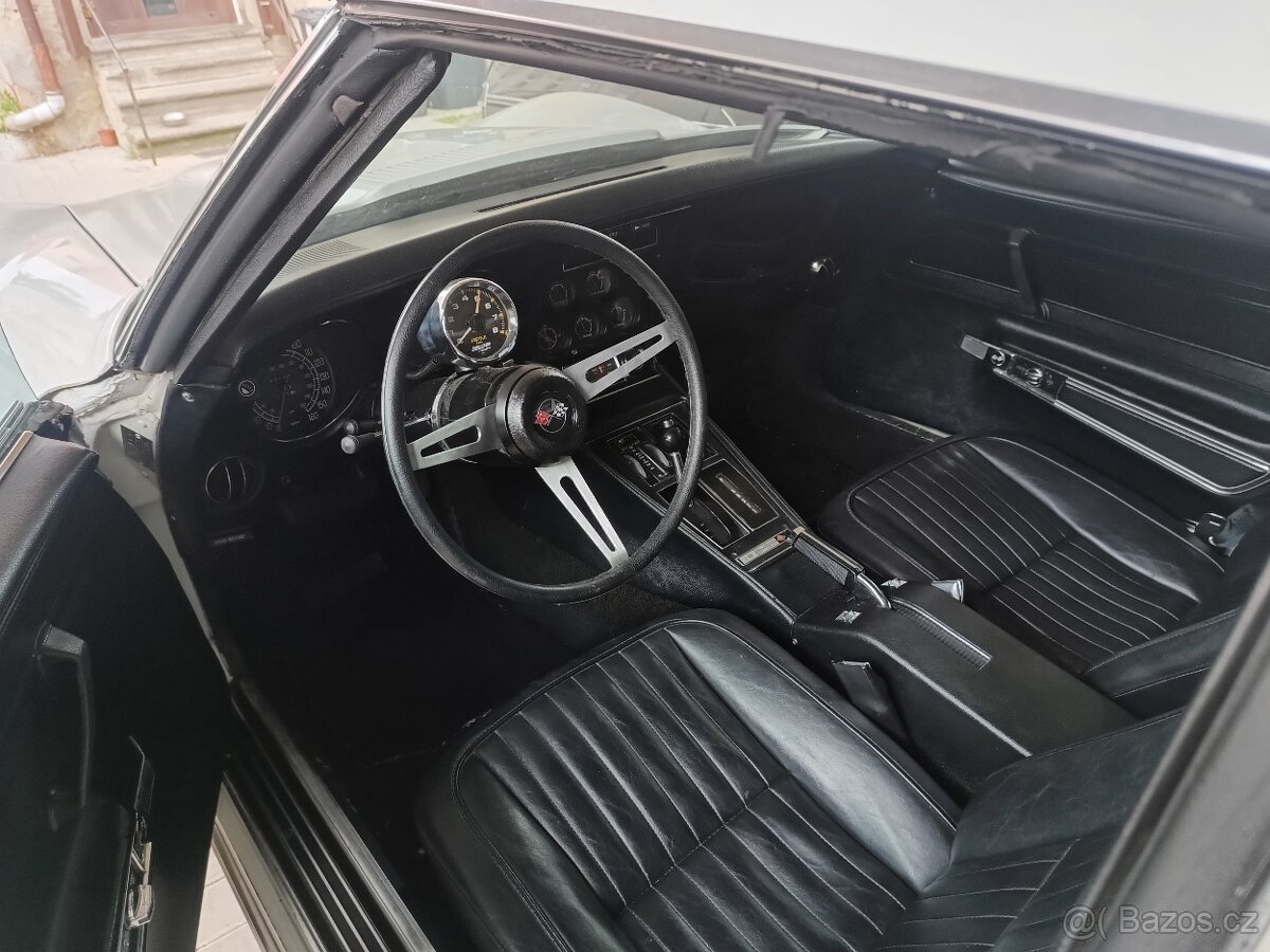 Chevrolet Corvette C3 - 16