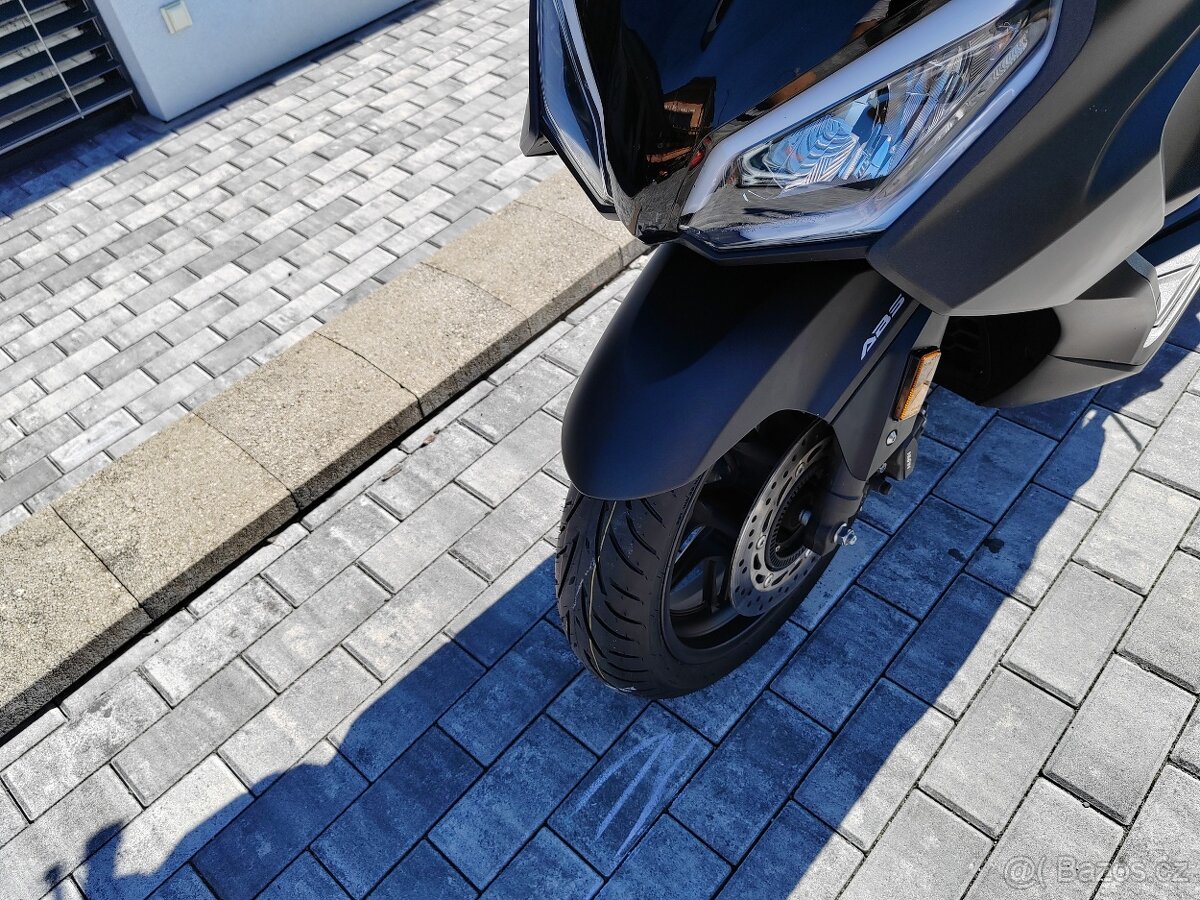 Honda Forza 350 - 16