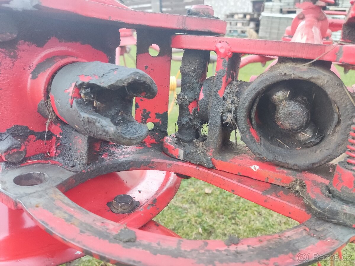 Obraceč sena Niemeyer - 16