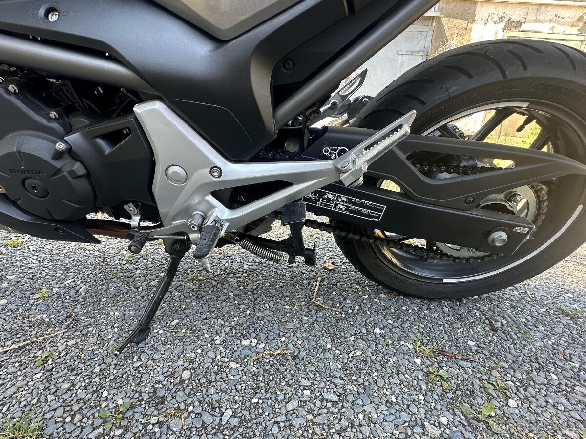 Honda NC 700S 2012 - 16