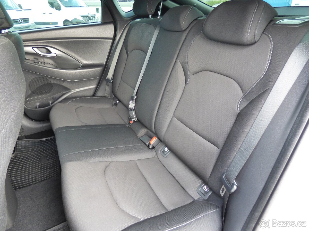 Hyundai i30 1,6 CRDi,100kW - 16