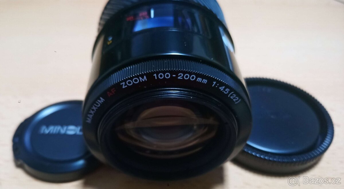 Teleobjektívy na Minoltu/Sony - 16