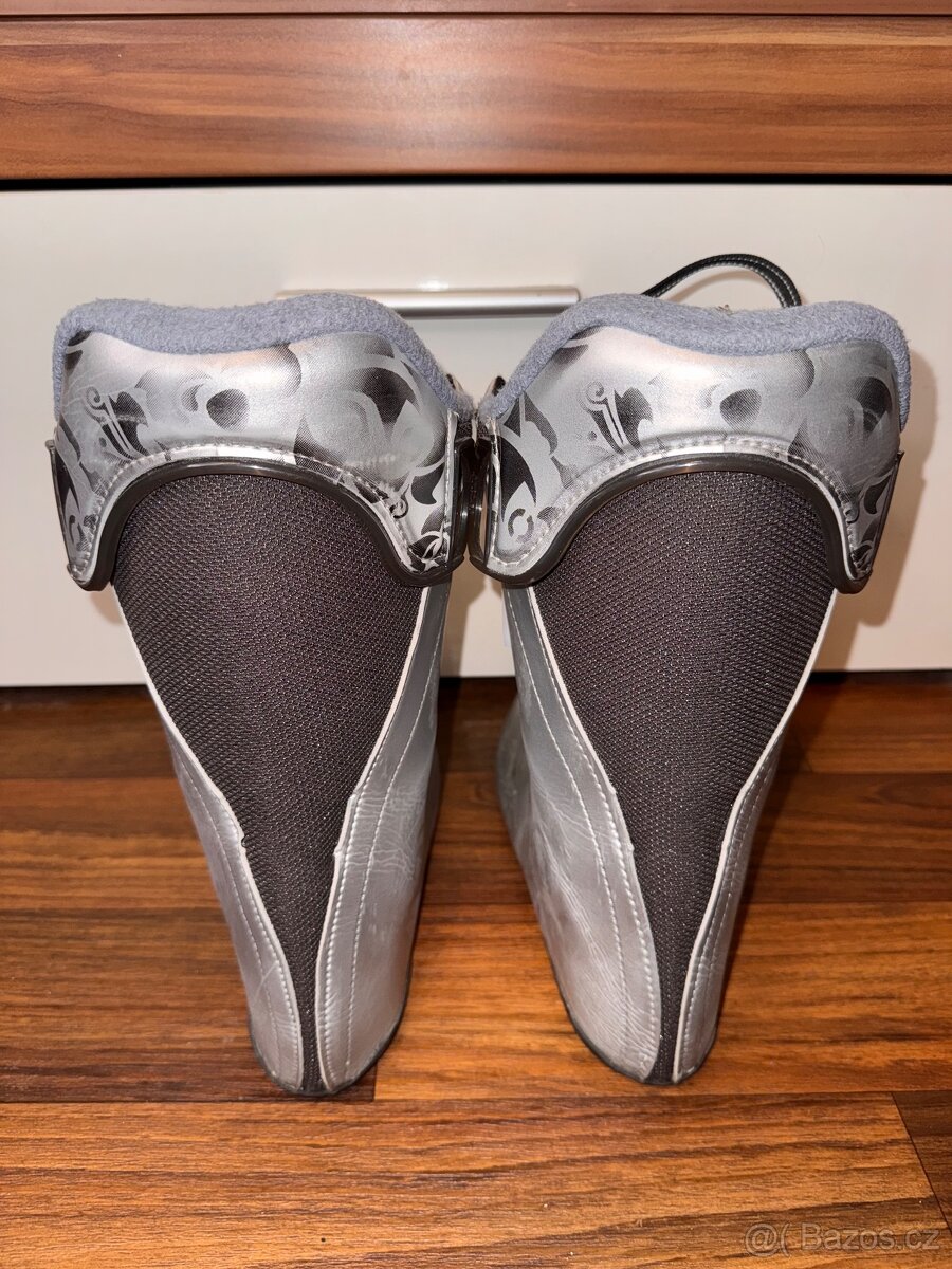 Lyže Völki + lyžáky Lange – komplet - 16