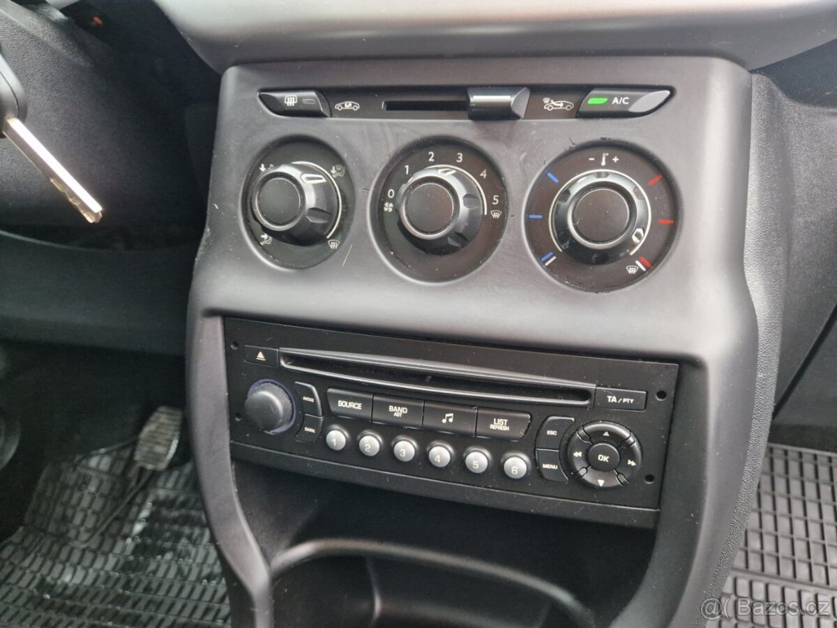 Citroën C3 1,1i 44 KW Klima - 16