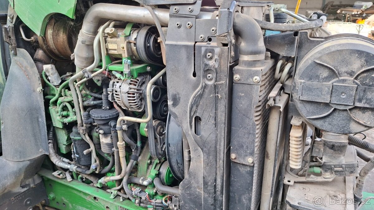 JOHN DEERE 6100MC 4X4 - 16