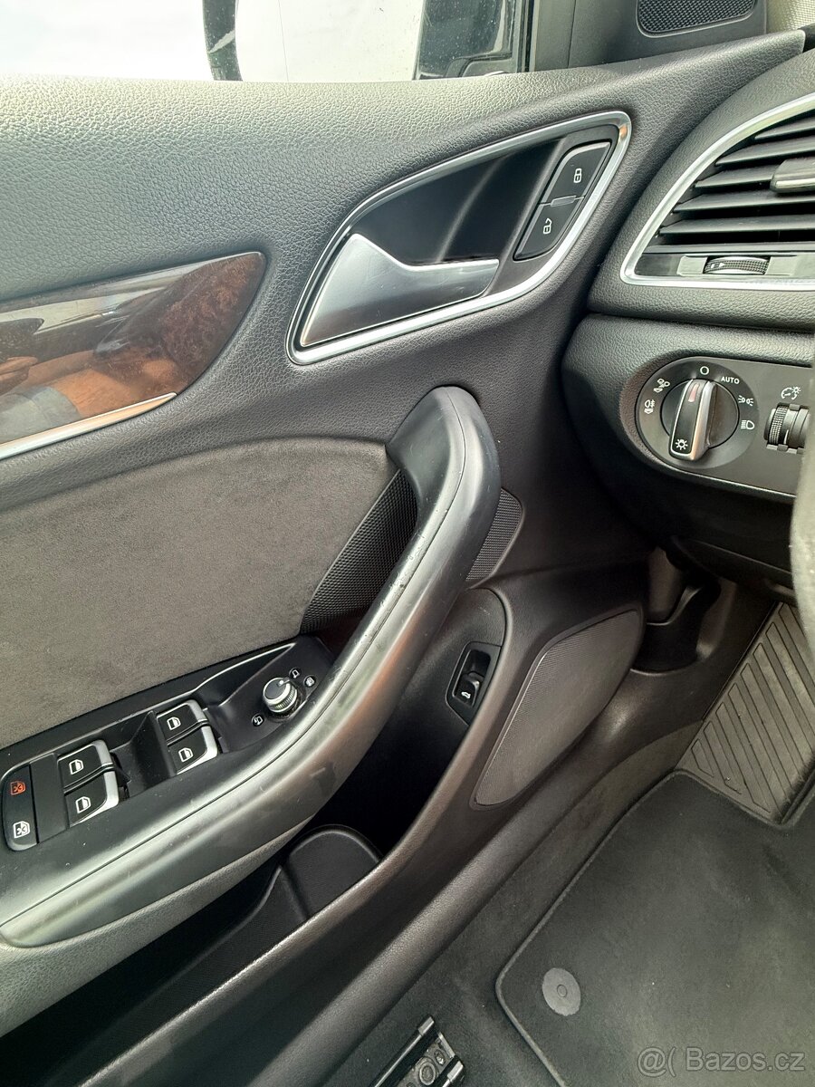 AUDI Q3 2.0 TFSI QUATTRO S-LINE AUTOMAT 2015 - 16