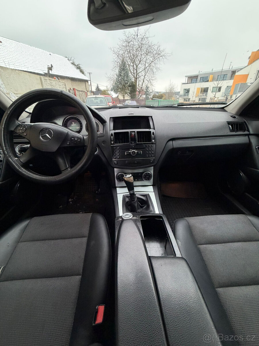 MERCEDES BENZ C 220CDi AVANTGARDE - 16