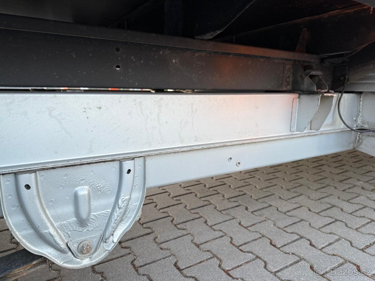 FIAT DUCATO 2.3JTD 180PS 7 MÍST MAXI VALNÍK R.V.2017 - 16