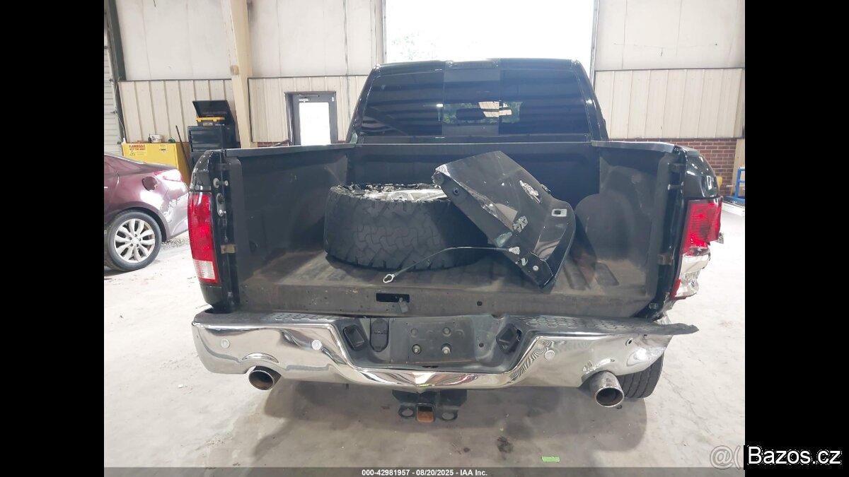 Dodge RAM 1500 5.7 v8 2016 4x4 117tis mil - 16