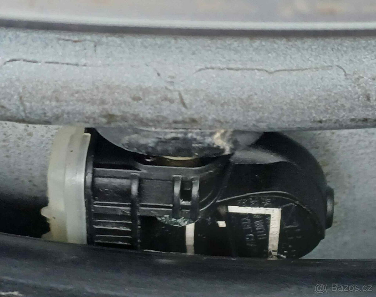 Letní sada alu disky originál Ford 5x108 7Jx16 ET50 TPMS - 16