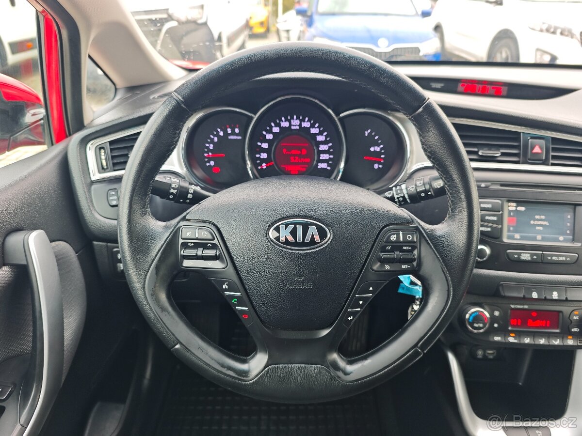 Ceed SportyWagon Exclusive 1.6CRDi 100kW - 16