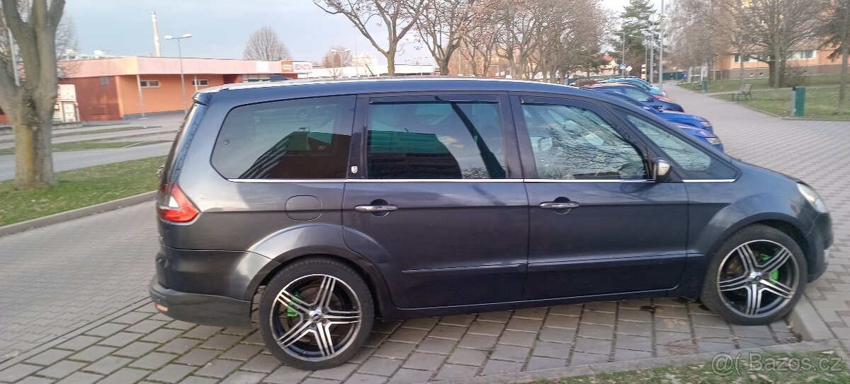 Galaxy Ghia 2.0TDCi 103kw - 16