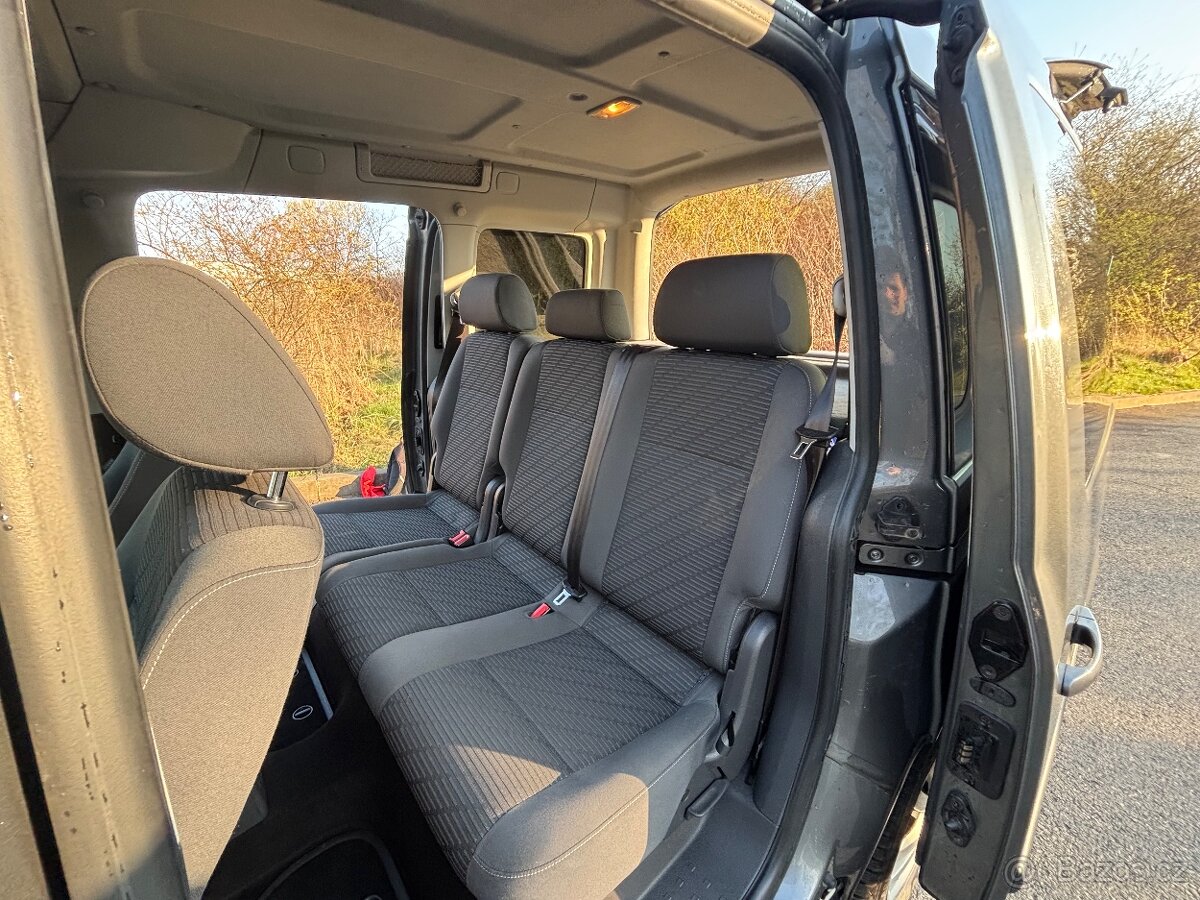 VW Caddy 2.0 TDi 4 motion - 16
